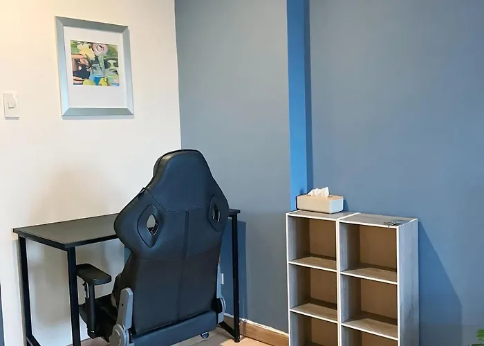Poblacion Makati With Free Pool, Gym And Smart Tv And Fast Wifi Apartamento